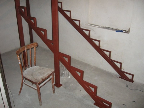Металлический каркас для лестницы 