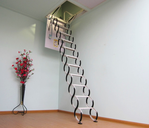 Складная лестница для дома