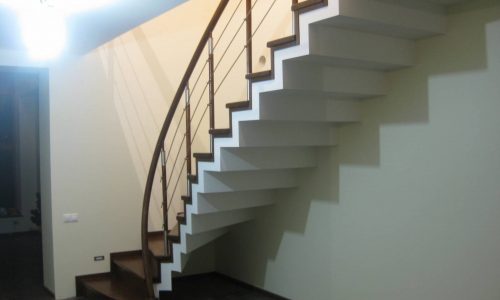 деревянные ступени для бетонной лестницы