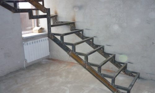 лестница из металла по чертежу